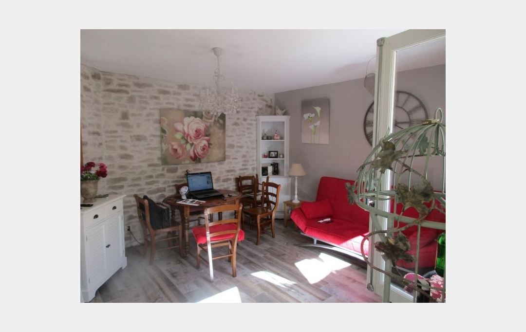 Annonces PONT ST ESPRIT : Maison / Villa | AIGUEZE (30760) | 40 m2 | 135 000 € 