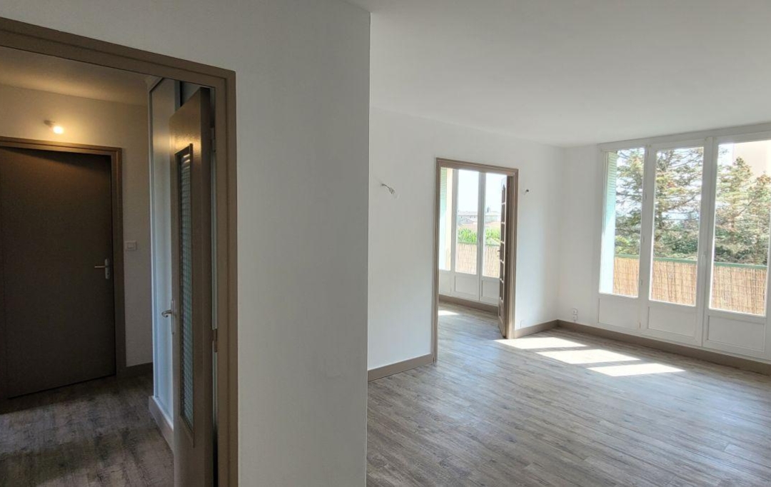 Annonces PONT ST ESPRIT : Appartement | PONT-SAINT-ESPRIT (30130) | 66 m2 | 86 000 € 